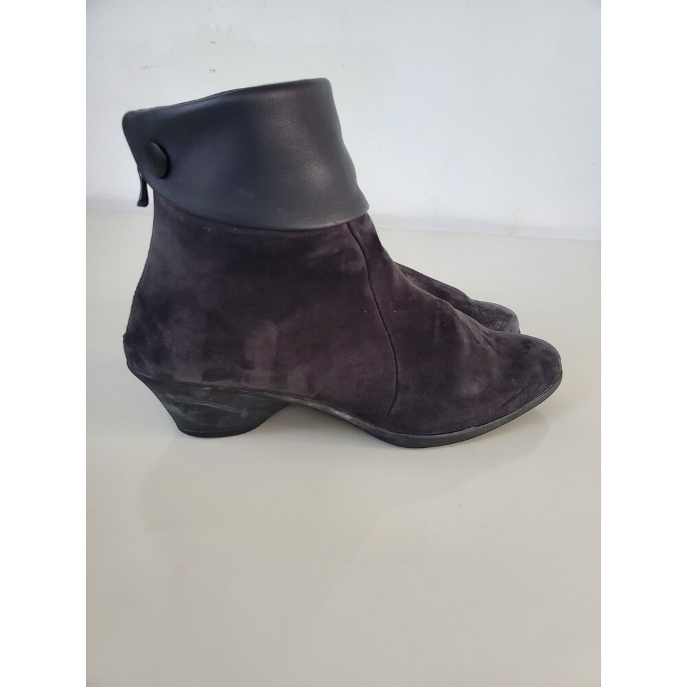 Arche LN Gray Suede Low Heel Ankle Booties Size 37 US 6 Zip Shoes